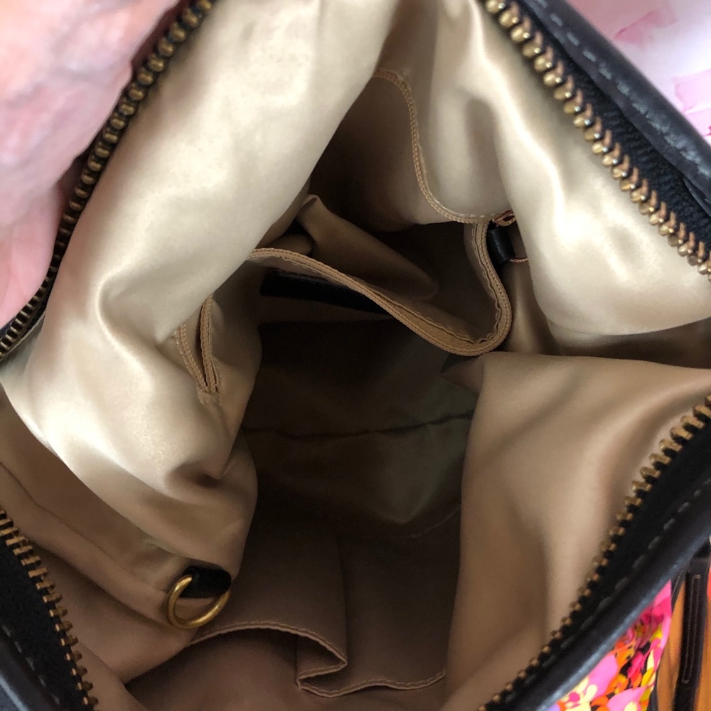 Coach Handbag - Picture 5 of 7